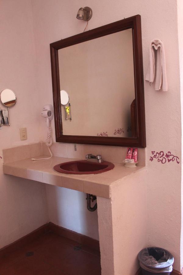 Hotel Posada Chamacuero Comonfort Extérieur photo