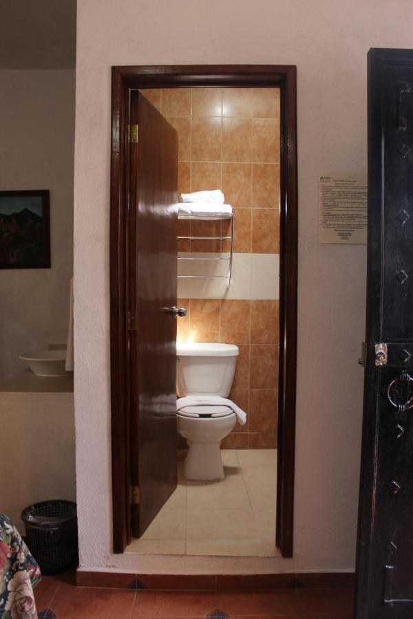 Hotel Posada Chamacuero Comonfort Extérieur photo